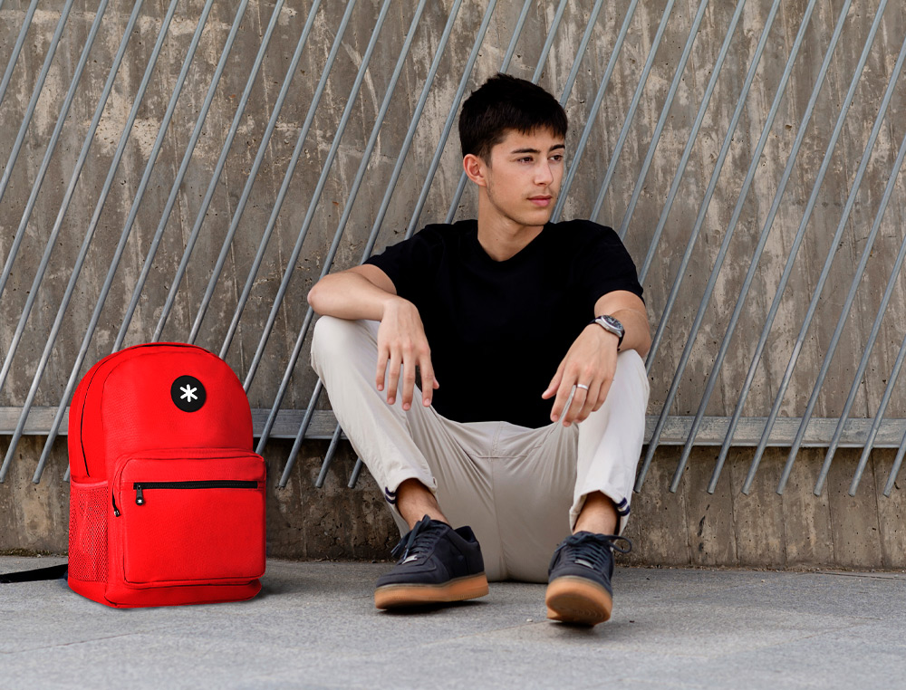 MOCHILA ANTARTIK COM ASA E BOLSO FRONTAL COM FECHO COR VERMELHO 320X140X430 MM