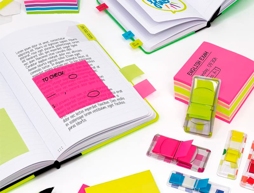 BLOCO DE NOTAS ADESIVAS MILAN 76X76 MM REMOVIVEL PLASTICO TRANSLUCIDO ROSA FLUOR 50 FOLHAS