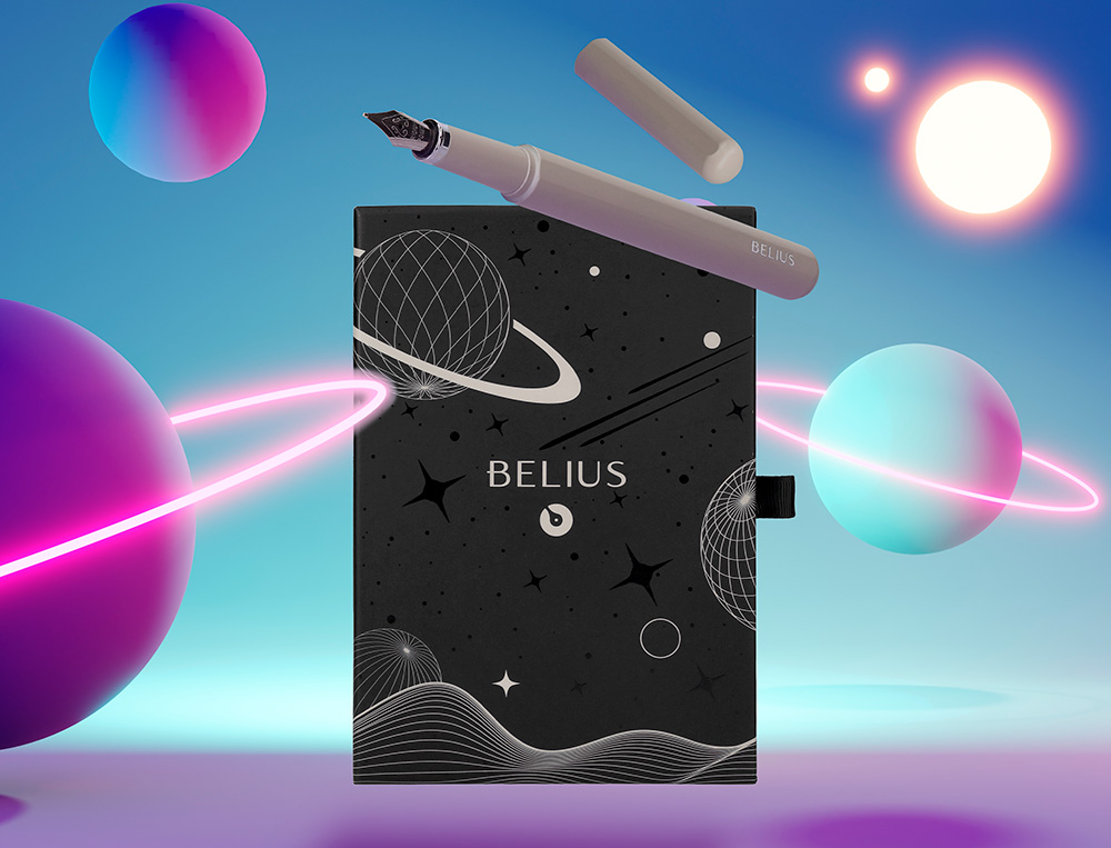 CANETA E BOLSA EM IMITACAO PELE BELIUS SPACE B DESENHO MINIMALISTA CINZA TINTA AZUL CAIXA DESIGN