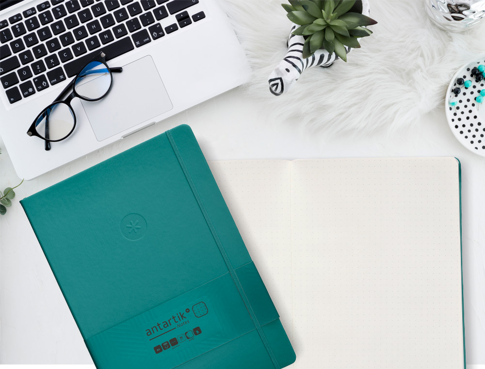 CADERNO COM ELASTICO ANTARTIK NOTES CAPA DURA A4 PONTILHADO VERDE AGUA-MARINHA 100 FOLHAS 80 GR FSC
