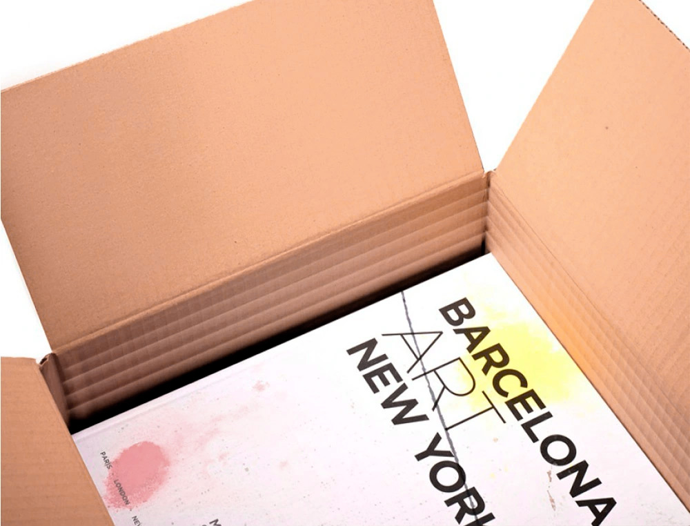 CAIXA PARA EMBALAR Q-CONNECT ULTRA RESISTENTE REGULAVEL EM ALTURA CARTAO CANAL DUPLO 7 MM COR KRAFT 350X325X280 MM