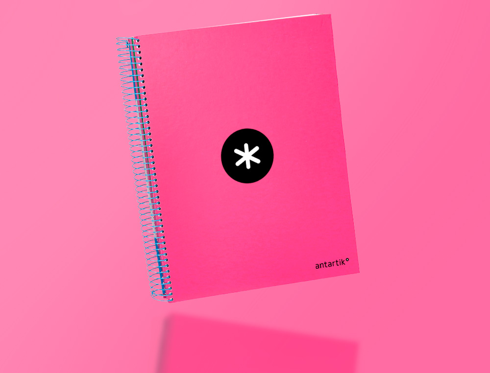 CADERNO ESPIRAL DIN A4 ANTARTIK CAPA FORRADA 120 F 100 GR QUADRICULA 5 MM 5 BANDAS DE CORES COR ROSA F.